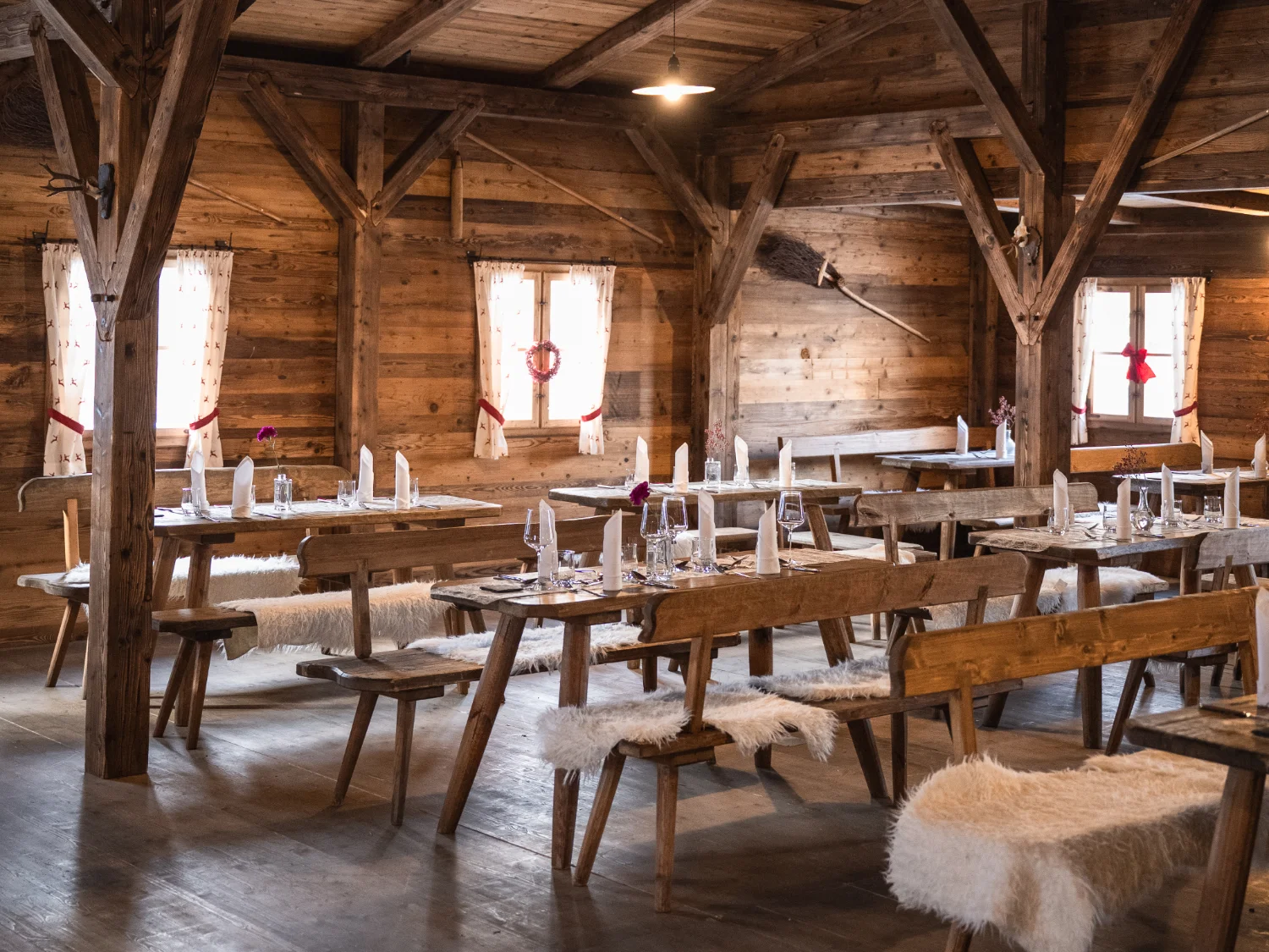 poeltner-hof-weilheim-event-feiern-erdinger-huette